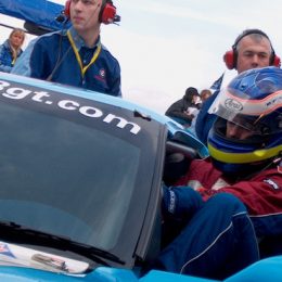 Het aangaan van zakelijke leningen in de autosport